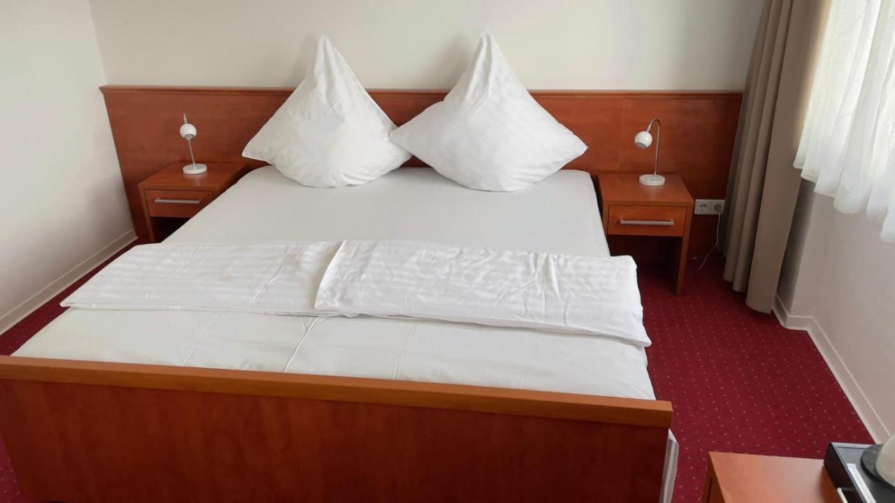 Hotel Agat Hofheim-Wallau Buitenkant foto